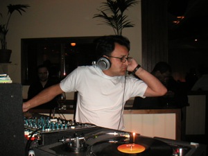 Sundays: Liquid Fusion with Bruce Q